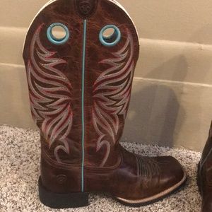 Ariat Round Up Ryder Wide Square toe boot